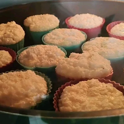 Recette de Cupcake sans farine à la noix de coco sur le site de recettes DeliRec