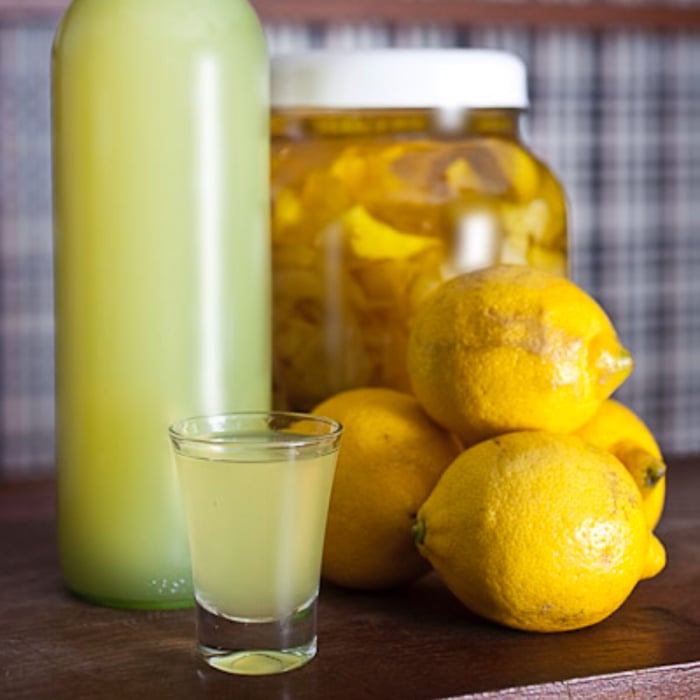 Photo of the Homemade Limoncello – recipe of Homemade Limoncello on DeliRec