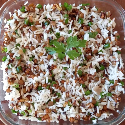 Recipe of Rice with lentils and fried onions on the DeliRec recipe website