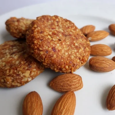 Recipe of almond cookie on the DeliRec recipe website