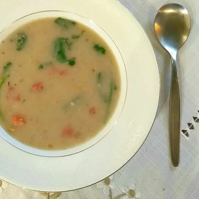 Recipe of Yam Cream With Tomato And Watercress on the DeliRec recipe website