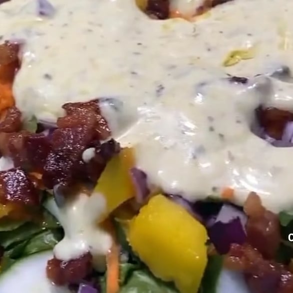 Foto da Salada  com bacon  - receita de Salada  com bacon  no DeliRec
