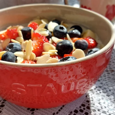 Recipe of Bowl of Yogurt with Fruits on the DeliRec recipe website