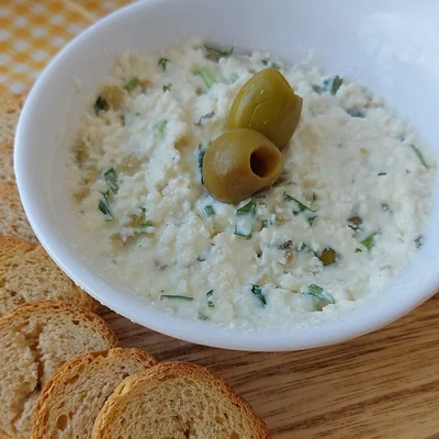 Recipe of Ricotta and Olive Paste on the DeliRec recipe website