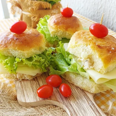 Receita de Sanduíche Natural no Pão de Mandioquinha 🇧🇷 no site de receitas DeliRec