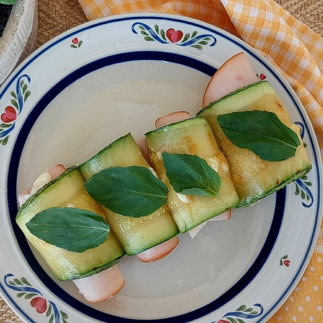Photo of the Cannelloni Frio with zucchini and turkey breast – recipe of Cannelloni Frio with zucchini and turkey breast on DeliRec