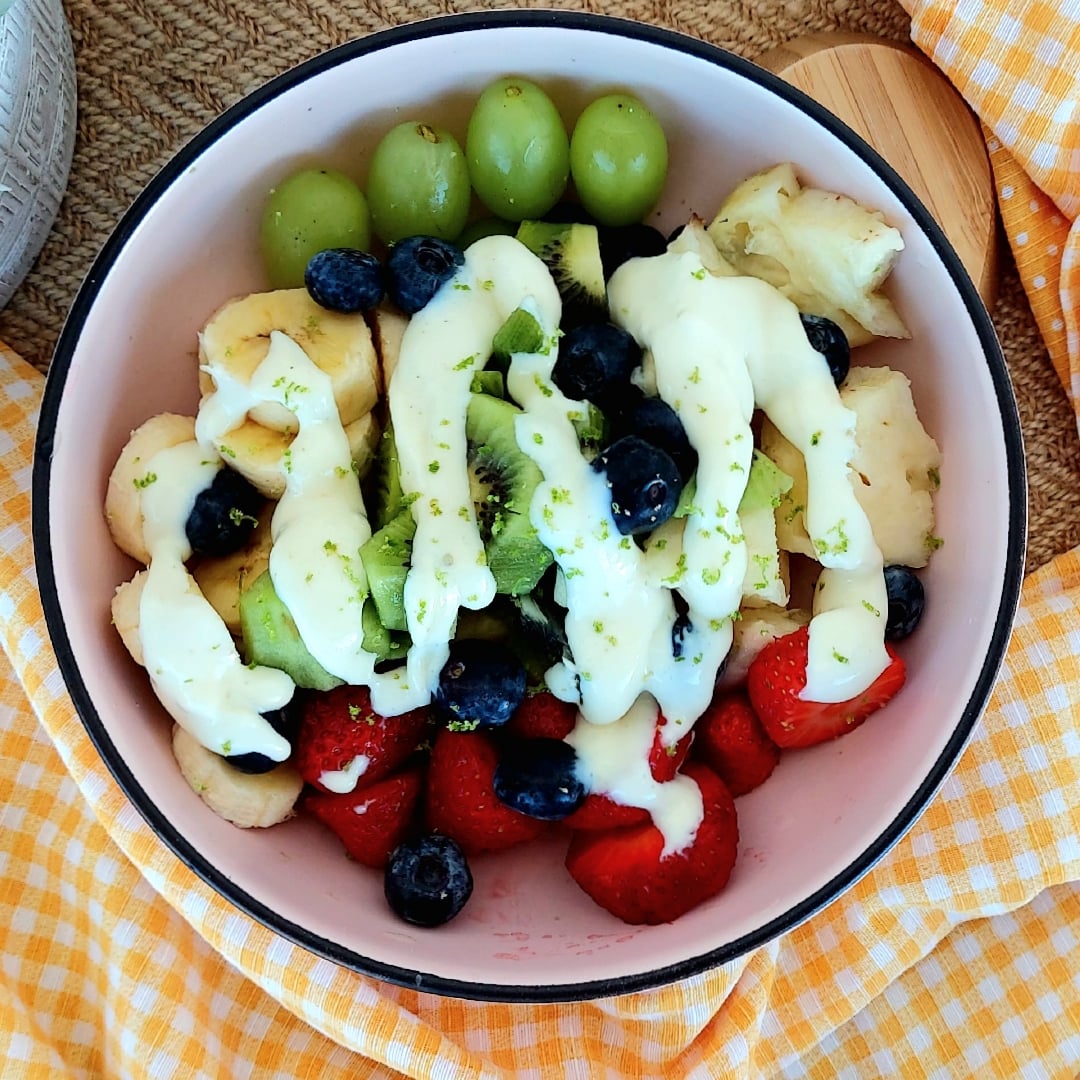 Foto da Salada de Frutas com Creme de Limão Especial - receita de Salada de Frutas com Creme de Limão Especial no DeliRec