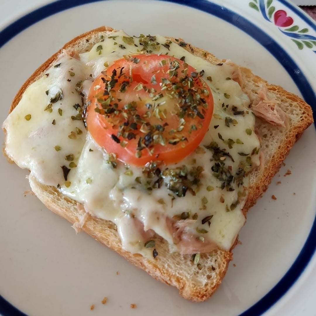 Photo of the tuna toast – recipe of tuna toast on DeliRec