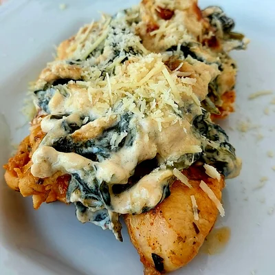 Recipe of Chicken Fillet with Spinach Sauce on the DeliRec recipe website