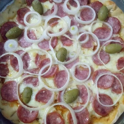 Recipe of Pepperoni pizza on the DeliRec recipe website