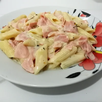 Recipe of Penne in White Sauce and Ham on the DeliRec recipe website