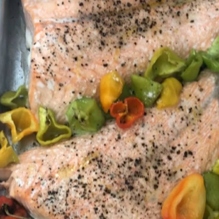 Photo of the roasted salmon – recipe of roasted salmon on DeliRec