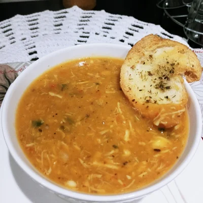 Recipe of Manioc soup with chicken on the DeliRec recipe website
