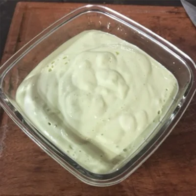 Recipe of Oil-free garlic cream on the DeliRec recipe website