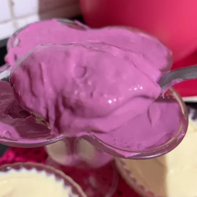 Recipe of Mousse with two ingredients on the DeliRec recipe website