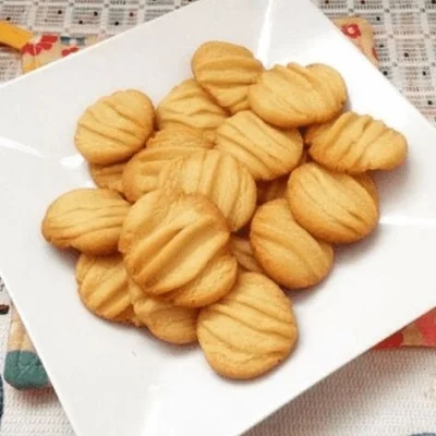 Recipe of Shortbread Biscuit with 3 ingredients on the DeliRec recipe website