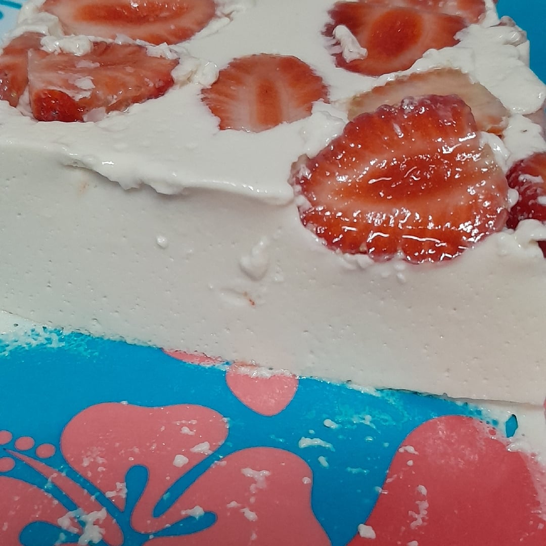 Photo of the Strawberry Coconut Mousse – recipe of Strawberry Coconut Mousse on DeliRec