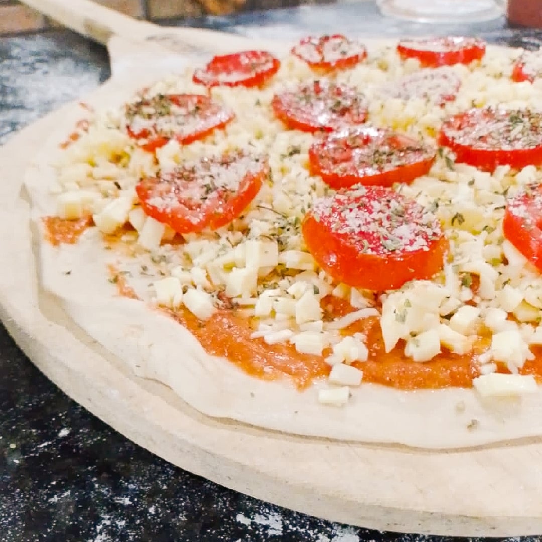 Photo of the PIZZA (pan pizza hut dough) – recipe of PIZZA (pan pizza hut dough) on DeliRec
