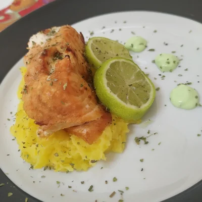 Recipe of Salmon with mandioquinha puree on the DeliRec recipe website