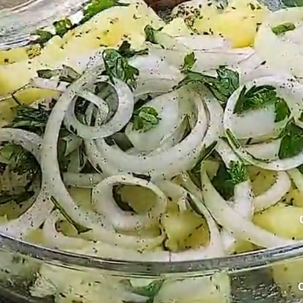 Foto aus dem Kartoffelsalat - Kartoffelsalat Rezept auf DeliRec