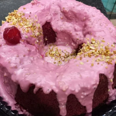 Recipe of creamy strawberry cake on the DeliRec recipe website