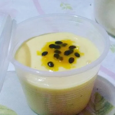 Recipe of Quick passion fruit mousse without gelatin on the DeliRec recipe website