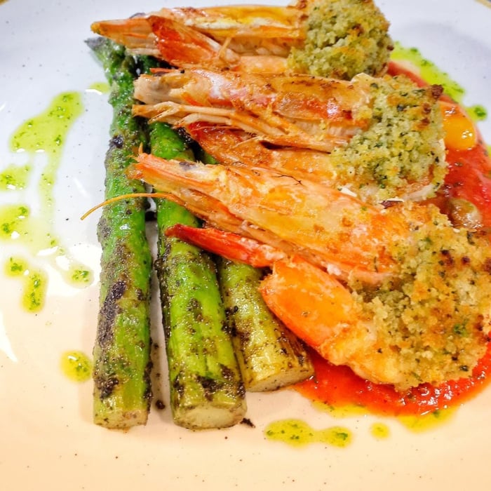 Photo of the Shrimp in Herb Crust and Asparagus – recipe of Shrimp in Herb Crust and Asparagus on DeliRec