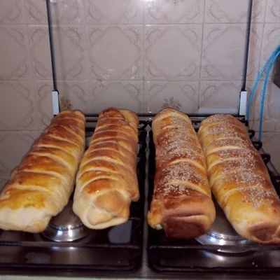 Recipe of Bread stuffed with chicken with cheese on the DeliRec recipe website