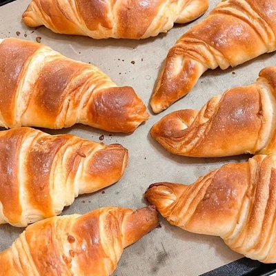 Recipe of oven croissant on the DeliRec recipe website