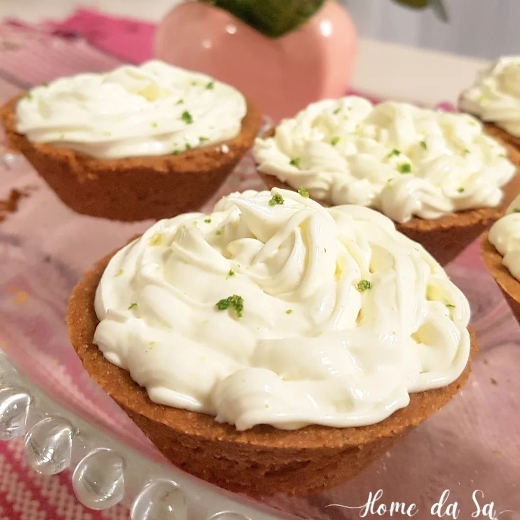 Photo of the lemon tartlets – recipe of lemon tartlets on DeliRec