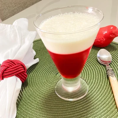Recipe of gelatin with cream on the DeliRec recipe website