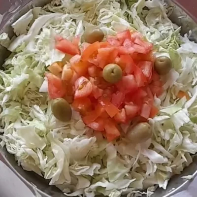 Recipe of Cabbage and tomato salad on the DeliRec recipe website