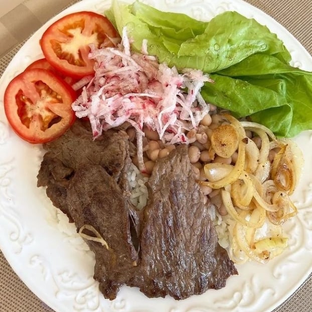 Photo of the steak with onion – recipe of steak with onion on DeliRec