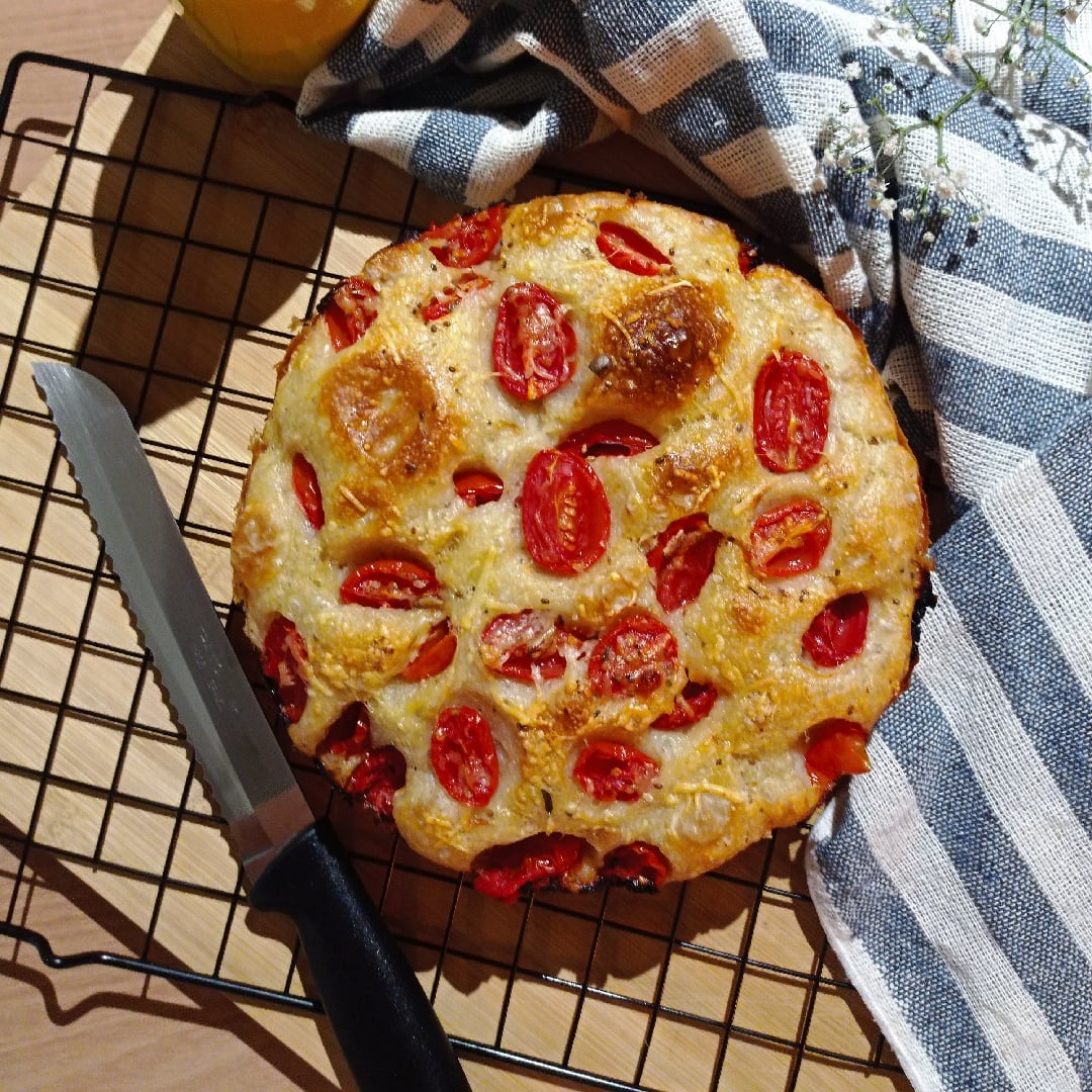 Photo of the Focaccia with Parmesan – recipe of Focaccia with Parmesan on DeliRec