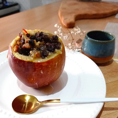 Recipe of Baked apples with raisins and walnuts on the DeliRec recipe website