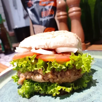 Recipe of BUTTER BEAN AND SOY PROTEIN BURGER on the DeliRec recipe website