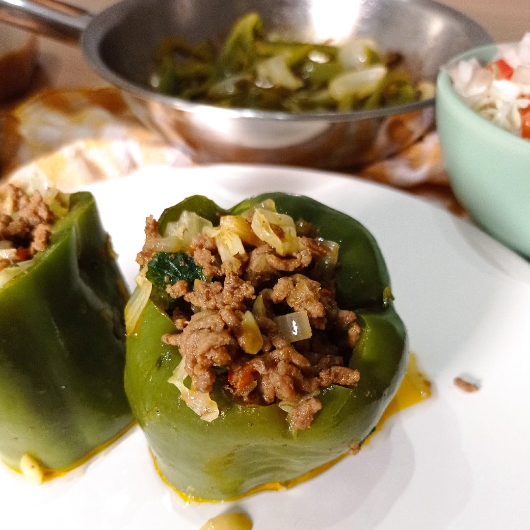 Photo of the Peppers stuffed with minced meat and cabbage – recipe of Peppers stuffed with minced meat and cabbage on DeliRec
