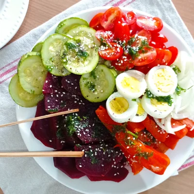 Receita de Salada refrescante de verão 🥗 no site de receitas DeliRec