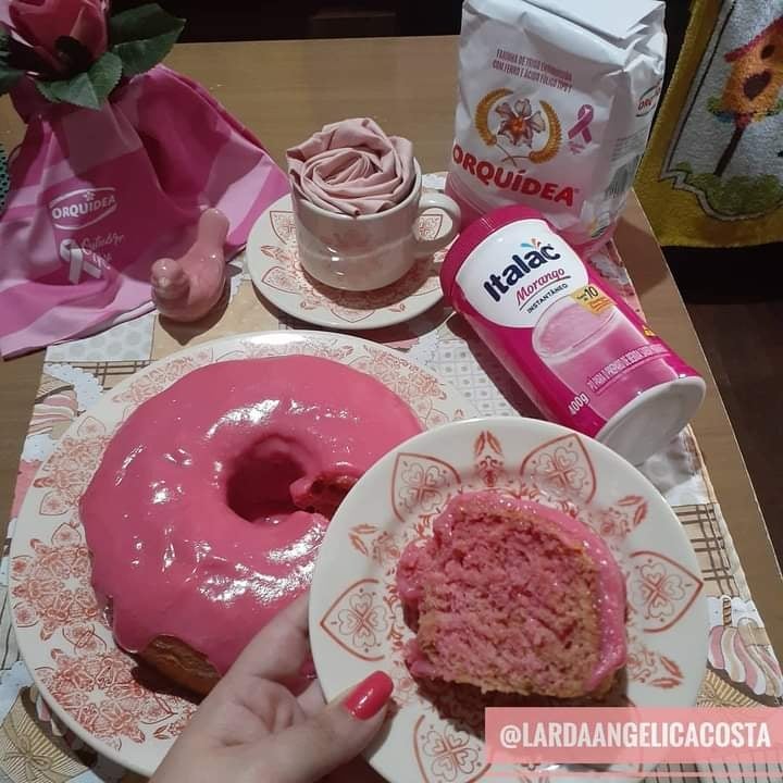 Photo of the Pink cake – recipe of Pink cake on DeliRec