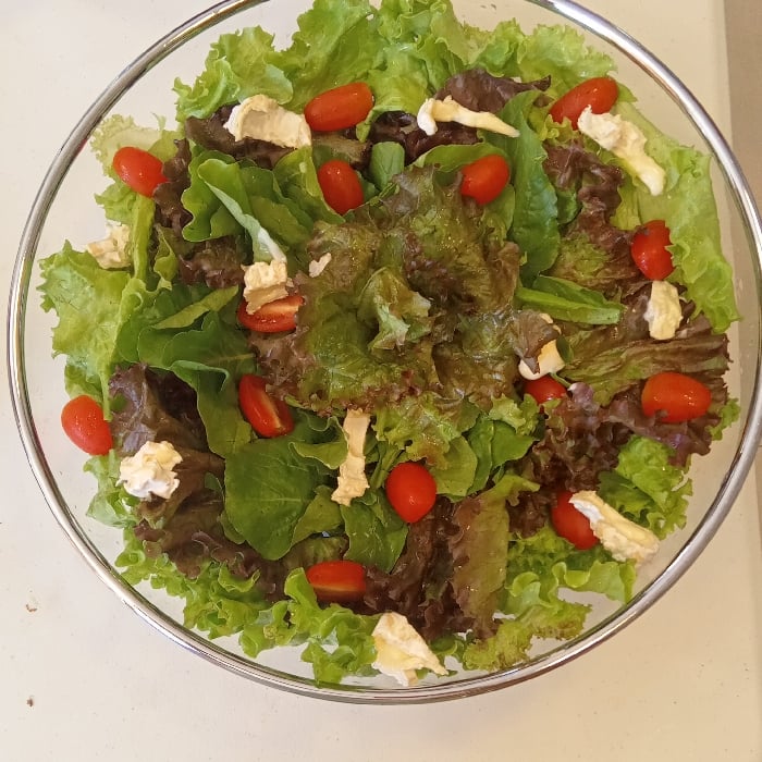 Foto da Salada mista com bri - receita de Salada mista com bri no DeliRec