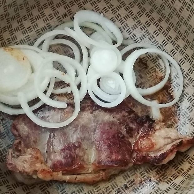 Foto de la bistec con cebolla – receta de bistec con cebolla en DeliRec