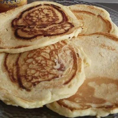 Recipe of simple pancake on the DeliRec recipe website