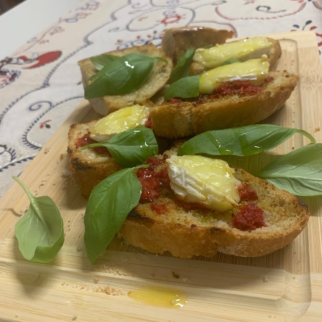 Photo of the Bruschetta with Brie Cheese – recipe of Bruschetta with Brie Cheese on DeliRec