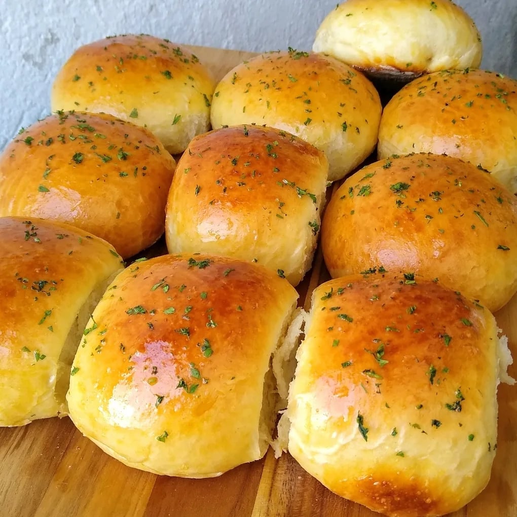 Photo of the HOMEMADE BREAD STUFFED WITH HAM AND CHEESE – recipe of HOMEMADE BREAD STUFFED WITH HAM AND CHEESE on DeliRec