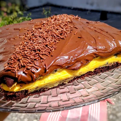 Recipe of Chocolate cake with passion fruit brigadeiro on the DeliRec recipe website