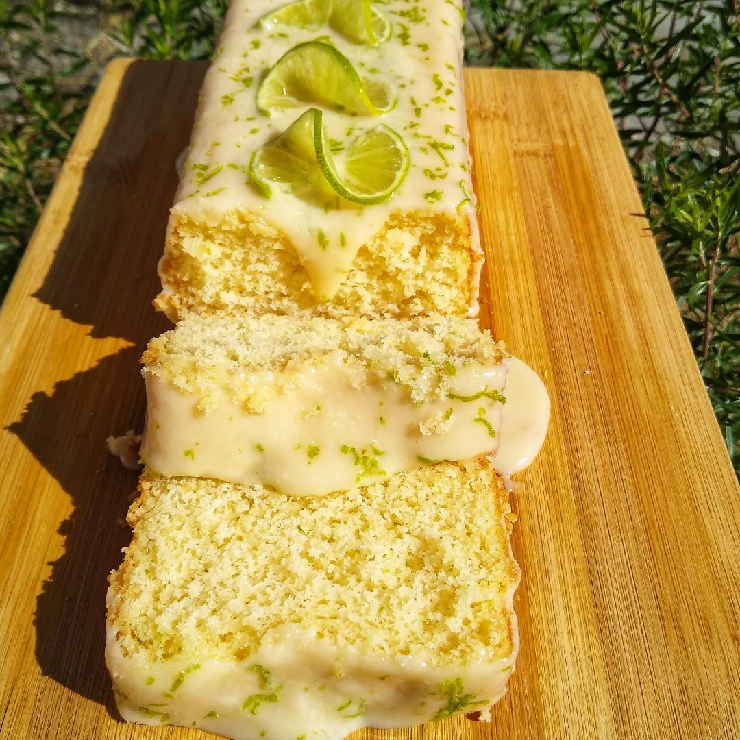Photo of the Delicious and fluffy lemon cake – recipe of Delicious and fluffy lemon cake on DeliRec