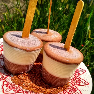 Recipe of Lemon Popsicle with Chocolate on the DeliRec recipe website