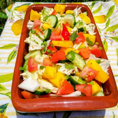 Recipe of New Year's Special Colorful Salad on the DeliRec recipe website