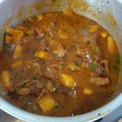 Recipe of Meat stew with potatoes on the DeliRec recipe website