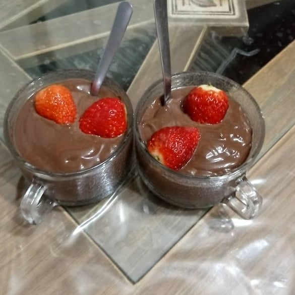 Foto da Mousse de chocolate com morango  - receita de Mousse de chocolate com morango  no DeliRec